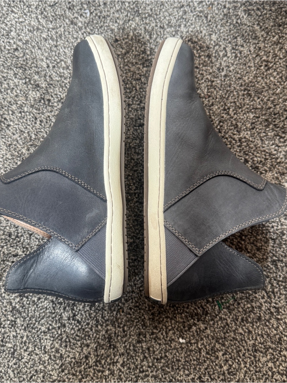 Taos Unity Gray Leather Slip On Sneakers Comfort Casual Shoes Womens US 7 - Picture 7 of 11